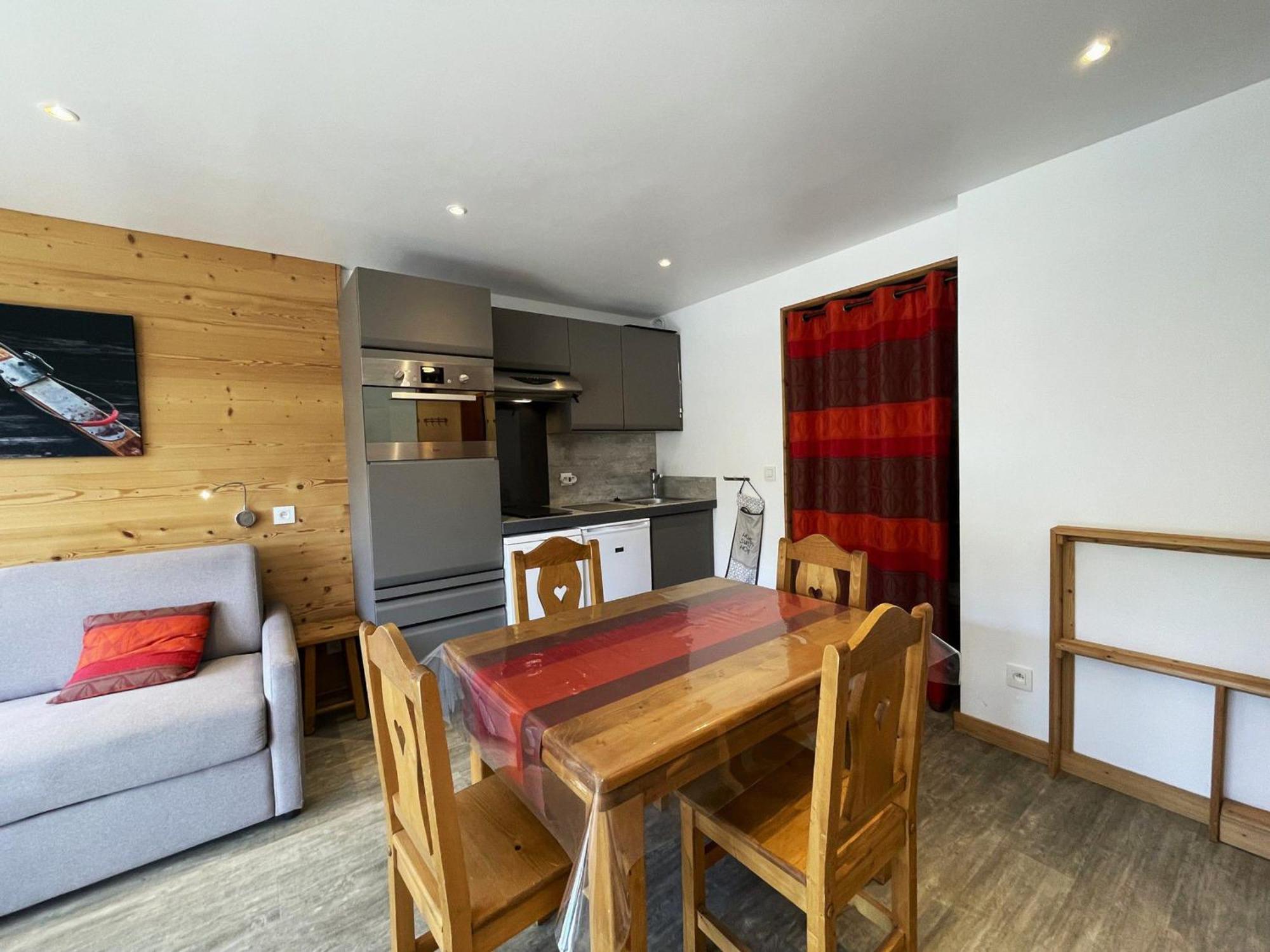 Studio Renove Pour 4, Ski Aux Pieds, La Croisette, Les Menuires - Fr-1-452-230 Saint-Martin-de-Belleville Exterior foto